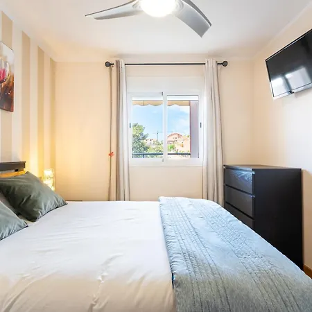 Wintowinrentals Relax, Playa, Wifi & Parking Apartment Torre de Benagalbon
