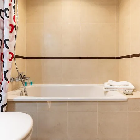 Wintowinrentals Relax, Playa, Wifi & Parking * Torre de Benagalbon