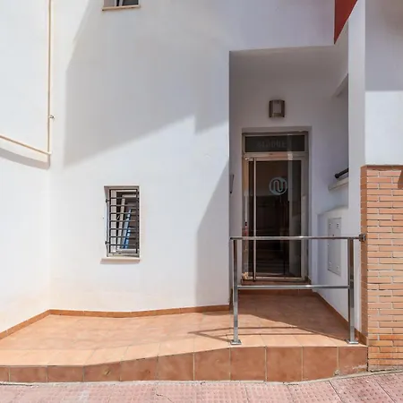 Wintowinrentals Relax, Playa, Wifi & Parking * Torre de Benagalbon